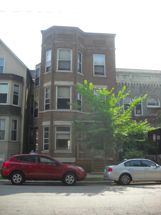 Osgood Apartment Building
